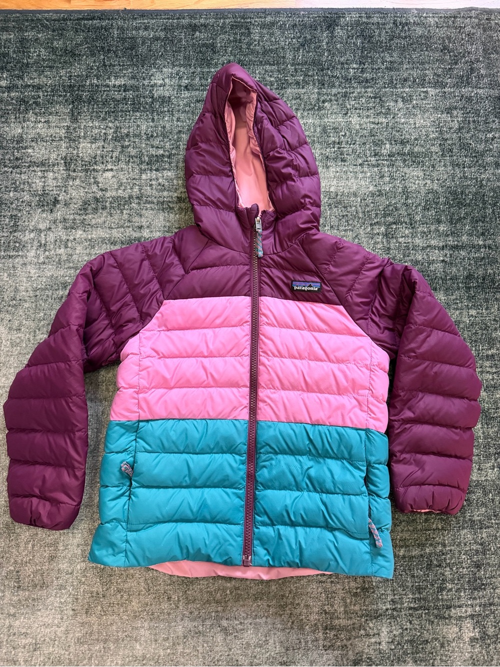 Patagonia kids down sweater hoody xs